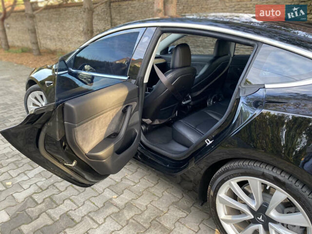 Черный Тесла Модель 3, объемом двигателя 0 л и пробегом 160 тыс. км за 14500 $, фото 14 на Automoto.ua