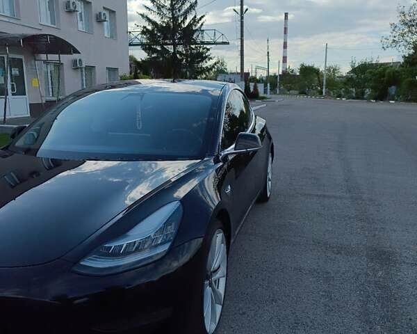 Чорний Тесла Модель 3, об'ємом двигуна 0 л та пробігом 158 тис. км за 18000 $, фото 6 на Automoto.ua
