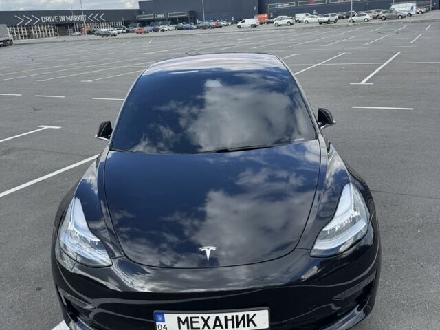 Тесла Модель 3 2018 в Днепре (Днепропетровске) на Automoto.ua Черный Тесла Модель 3, объемом двигателя 0 л и пробегом 135 тыс. км за 18200 $, фото 2 на Automoto.ua