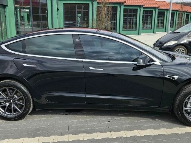 Чорний Тесла Модель 3, об'ємом двигуна 0 л та пробігом 205 тис. км за 16200 $, фото 2 на Automoto.ua