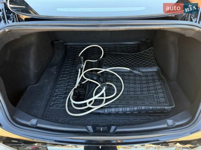 Черный Тесла Модель 3, объемом двигателя 0 л и пробегом 100 тыс. км за 13499 $, фото 46 на Automoto.ua