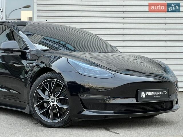 Черный Тесла Модель 3, объемом двигателя 0 л и пробегом 87 тыс. км за 23000 $, фото 3 на Automoto.ua