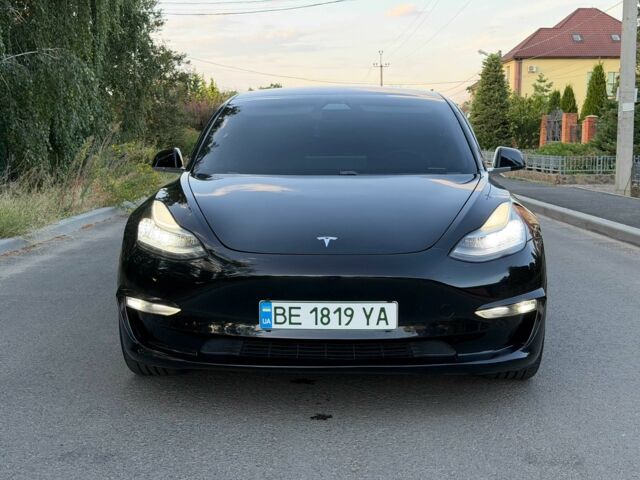 Чорний Тесла Модель 3, об'ємом двигуна 0 л та пробігом 199 тис. км за 18474 $, фото 1 на Automoto.ua