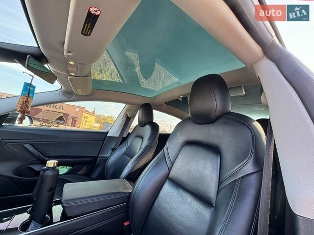 Черный Тесла Модель 3, объемом двигателя 0 л и пробегом 230 тыс. км за 14300 $, фото 17 на Automoto.ua
