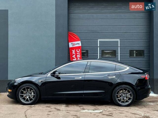 Чорний Тесла Модель 3, об'ємом двигуна 0 л та пробігом 115 тис. км за 18500 $, фото 5 на Automoto.ua