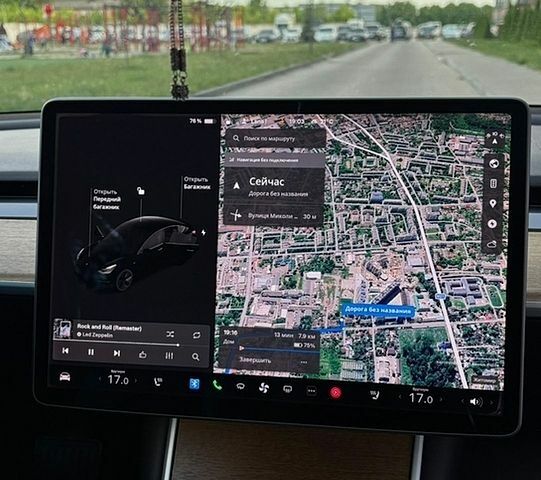 Чорний Тесла Модель 3, об'ємом двигуна 0 л та пробігом 87 тис. км за 18000 $, фото 18 на Automoto.ua