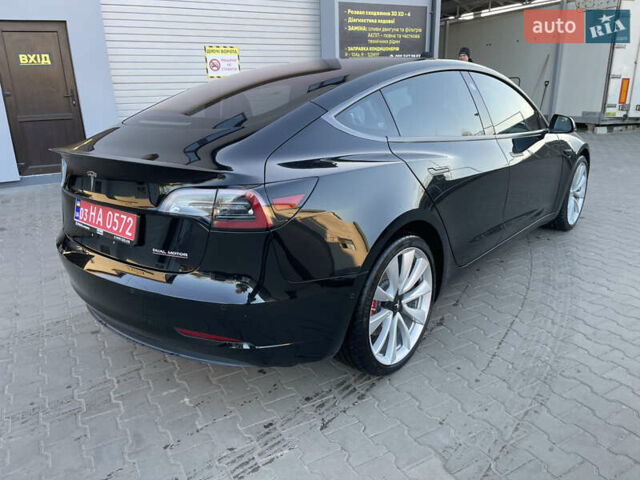 Черный Тесла Модель 3, объемом двигателя 0 л и пробегом 159 тыс. км за 15800 $, фото 2 на Automoto.ua