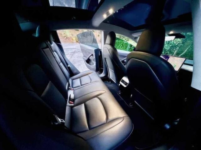 Черный Тесла Модель 3, объемом двигателя 0 л и пробегом 89 тыс. км за 10000 $, фото 8 на Automoto.ua