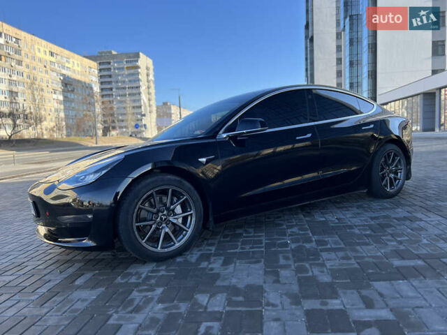 Черный Тесла Модель 3, объемом двигателя 0 л и пробегом 113 тыс. км за 16999 $, фото 9 на Automoto.ua