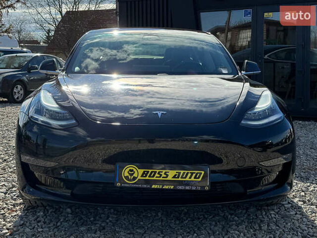 Тесла Модель 3 2018 в Коломые на Automoto.ua Черный Тесла Модель 3, объемом двигателя 0 л и пробегом 121 тыс. км за 15700 $, фото 2 на Automoto.ua