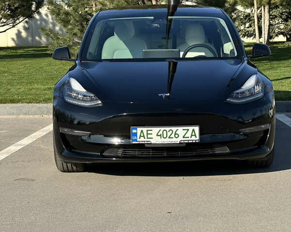 Чорний Тесла Модель 3, об'ємом двигуна 0 л та пробігом 168 тис. км за 17500 $, фото 17 на Automoto.ua