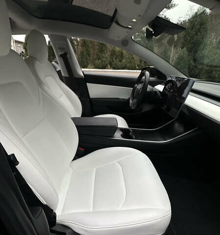 Чорний Тесла Модель 3, об'ємом двигуна 0 л та пробігом 187 тис. км за 17000 $, фото 31 на Automoto.ua