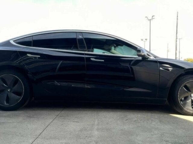 Чорний Тесла Модель 3, об'ємом двигуна 0 л та пробігом 49 тис. км за 5100 $, фото 8 на Automoto.ua