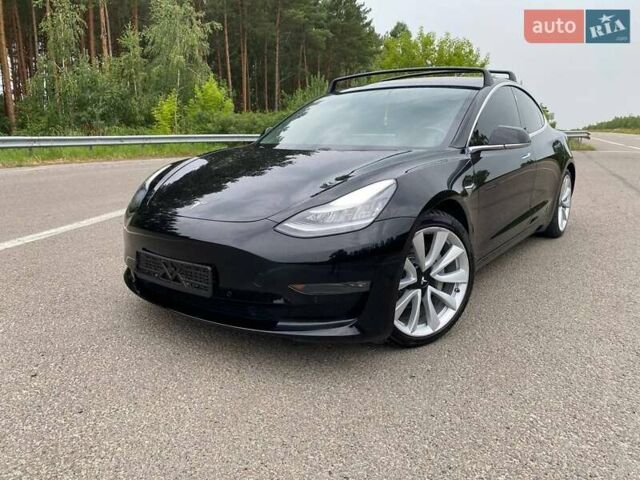 Черный Тесла Модель 3, объемом двигателя 0 л и пробегом 131 тыс. км за 17500 $, фото 2 на Automoto.ua
