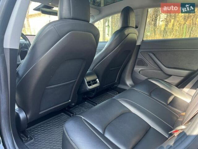 Чорний Тесла Модель 3, об'ємом двигуна 0 л та пробігом 185 тис. км за 16000 $, фото 17 на Automoto.ua