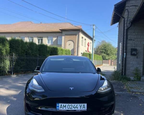 Черный Тесла Модель 3, объемом двигателя 0 л и пробегом 121 тыс. км за 18800 $, фото 2 на Automoto.ua