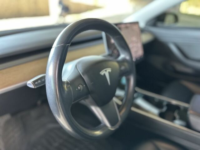 Черный Тесла Модель 3, объемом двигателя 0 л и пробегом 260 тыс. км за 14599 $, фото 18 на Automoto.ua