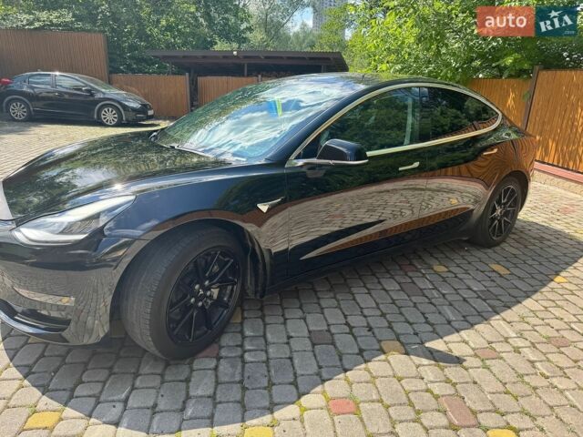 Черный Тесла Модель 3, объемом двигателя 0 л и пробегом 135 тыс. км за 13900 $, фото 7 на Automoto.ua
