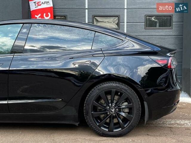 Черный Тесла Модель 3, объемом двигателя 0 л и пробегом 120 тыс. км за 19499 $, фото 6 на Automoto.ua