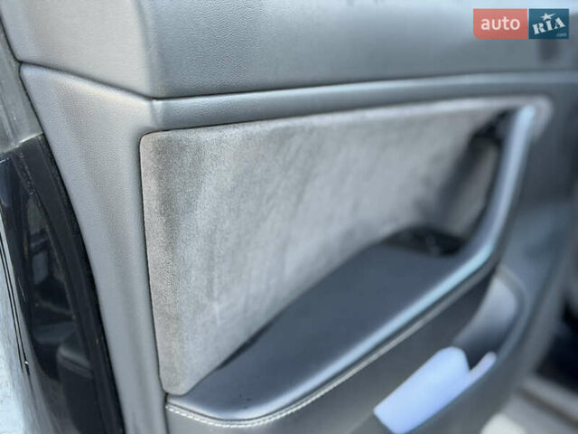 Чорний Тесла Модель 3, об'ємом двигуна 0 л та пробігом 119 тис. км за 17300 $, фото 29 на Automoto.ua