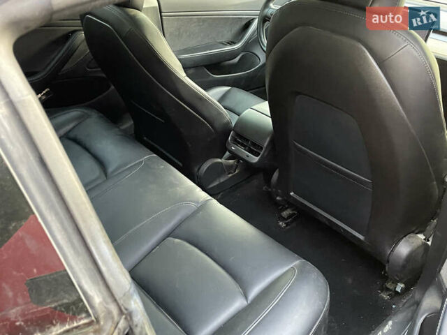 Черный Тесла Модель 3, объемом двигателя 0 л и пробегом 120 тыс. км за 9999 $, фото 10 на Automoto.ua