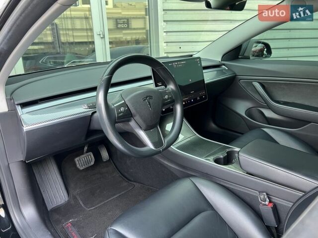 Черный Тесла Модель 3, объемом двигателя 0 л и пробегом 87 тыс. км за 23000 $, фото 14 на Automoto.ua