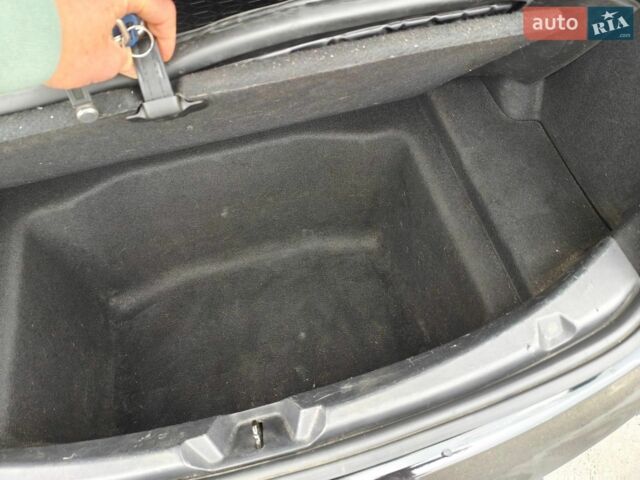 Чорний Тесла Модель 3, об'ємом двигуна 0 л та пробігом 228 тис. км за 15800 $, фото 4 на Automoto.ua