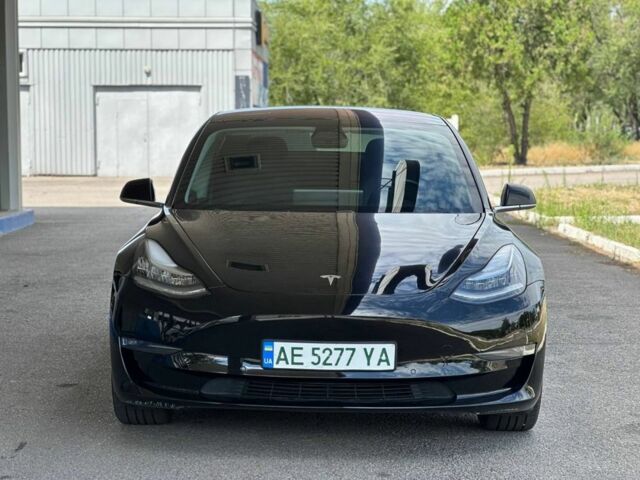 Черный Тесла Модель 3, объемом двигателя 0 л и пробегом 98 тыс. км за 14700 $, фото 1 на Automoto.ua