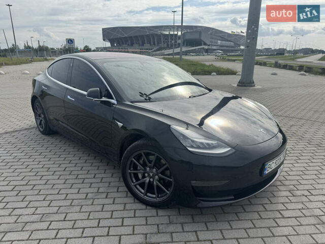 Черный Тесла Модель 3, объемом двигателя 0 л и пробегом 151 тыс. км за 15200 $, фото 2 на Automoto.ua