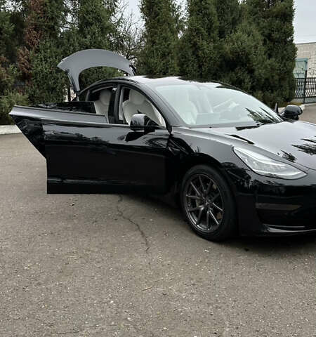 Чорний Тесла Модель 3, об'ємом двигуна 0 л та пробігом 187 тис. км за 17000 $, фото 17 на Automoto.ua