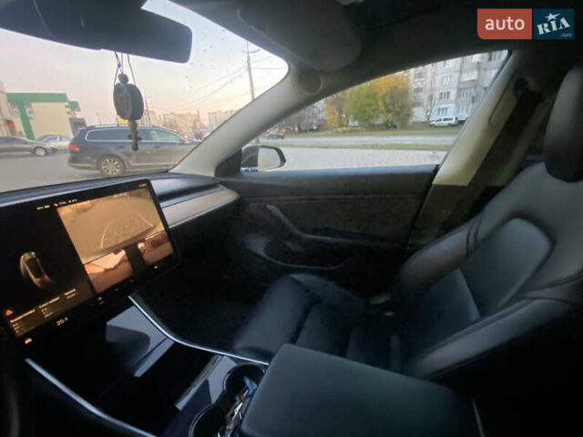 Тесла Модель 3 2018 в Хмельницком на Automoto.ua Черный Тесла Модель 3, объемом двигателя 0 л и пробегом 177 тыс. км за 16600 $, фото 31 на Automoto.ua
