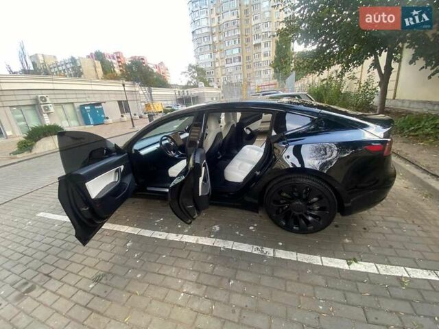 Чорний Тесла Модель 3, об'ємом двигуна 0 л та пробігом 94 тис. км за 19999 $, фото 15 на Automoto.ua
