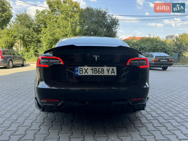 Чорний Тесла Модель 3, об'ємом двигуна 0 л та пробігом 99 тис. км за 16999 $, фото 7 на Automoto.ua