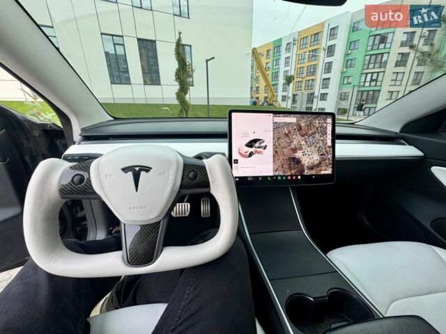 Черный Тесла Модель 3, объемом двигателя 0 л и пробегом 378 тыс. км за 15800 $, фото 7 на Automoto.ua