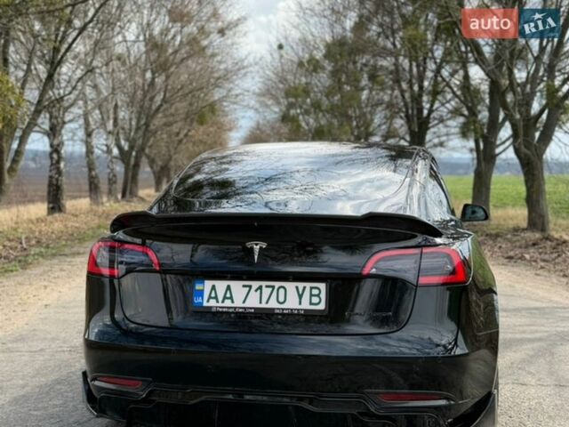 Черный Тесла Модель 3, объемом двигателя 0 л и пробегом 119 тыс. км за 15899 $, фото 4 на Automoto.ua