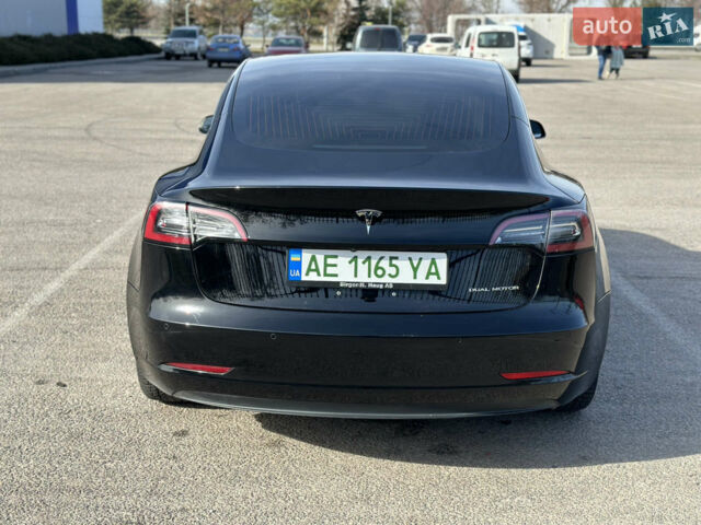 Черный Тесла Модель 3, объемом двигателя 0 л и пробегом 140 тыс. км за 16499 $, фото 5 на Automoto.ua