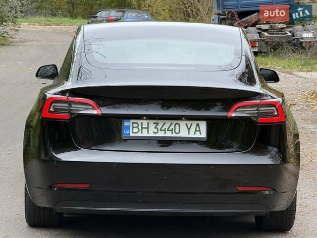 Черный Тесла Модель 3, объемом двигателя 0 л и пробегом 102 тыс. км за 18900 $, фото 36 на Automoto.ua