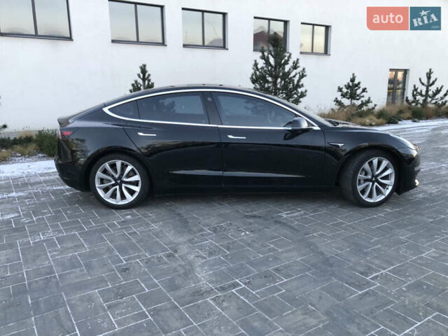 Черный Тесла Модель 3, объемом двигателя 0 л и пробегом 160 тыс. км за 14500 $, фото 3 на Automoto.ua