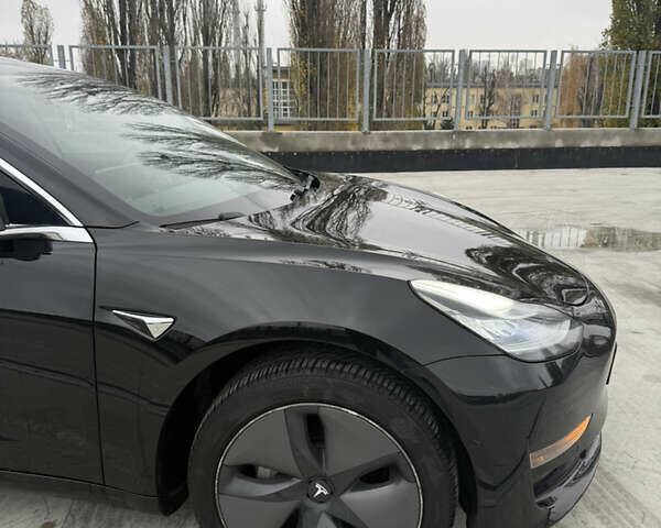 Черный Тесла Модель 3, объемом двигателя 0 л и пробегом 130 тыс. км за 15100 $, фото 9 на Automoto.ua