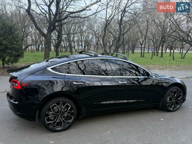 Чорний Тесла Модель 3, об'ємом двигуна 0 л та пробігом 90 тис. км за 18000 $, фото 5 на Automoto.ua