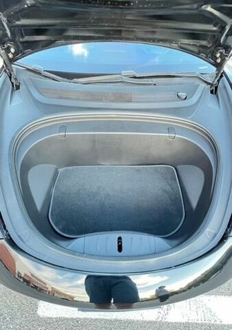 Черный Тесла Модель 3, объемом двигателя 0 л и пробегом 105 тыс. км за 14900 $, фото 8 на Automoto.ua