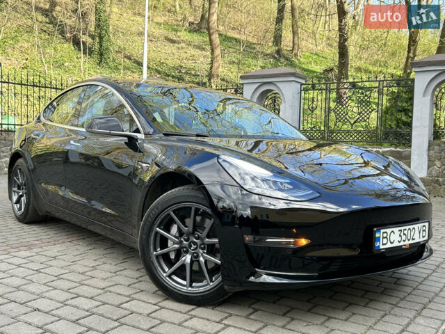 Чорний Тесла Модель 3, об'ємом двигуна 0 л та пробігом 109 тис. км за 17900 $, фото 1 на Automoto.ua