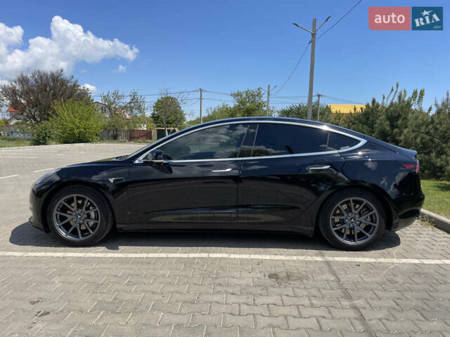 Черный Тесла Модель 3, объемом двигателя 0 л и пробегом 115 тыс. км за 17000 $, фото 5 на Automoto.ua