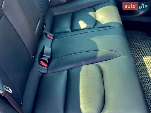 Чорний Тесла Модель 3, об'ємом двигуна 0 л та пробігом 49 тис. км за 19000 $, фото 7 на Automoto.ua