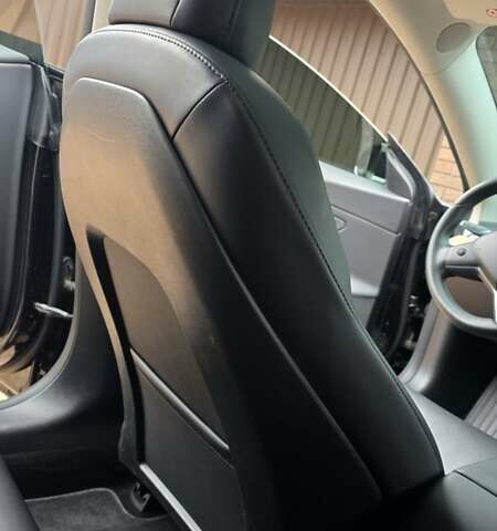 Чорний Тесла Модель 3, об'ємом двигуна 0 л та пробігом 103 тис. км за 19000 $, фото 14 на Automoto.ua