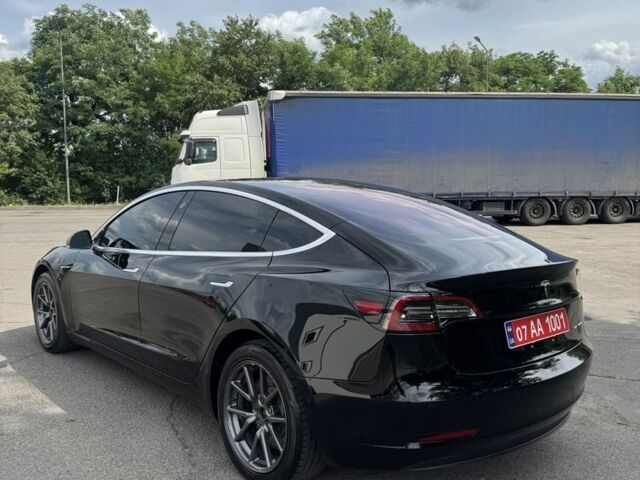 Черный Тесла Модель 3, объемом двигателя 0 л и пробегом 175 тыс. км за 16762 $, фото 5 на Automoto.ua