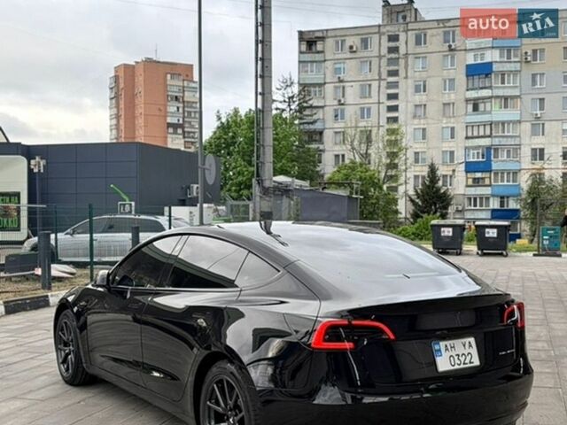 Черный Тесла Модель 3, объемом двигателя 0 л и пробегом 80 тыс. км за 18999 $, фото 7 на Automoto.ua