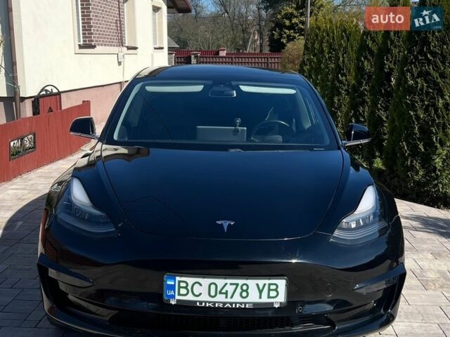 Черный Тесла Модель 3, объемом двигателя 0 л и пробегом 126 тыс. км за 16500 $, фото 1 на Automoto.ua