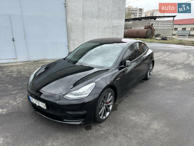 Черный Тесла Модель 3, объемом двигателя 0 л и пробегом 211 тыс. км за 18700 $, фото 5 на Automoto.ua