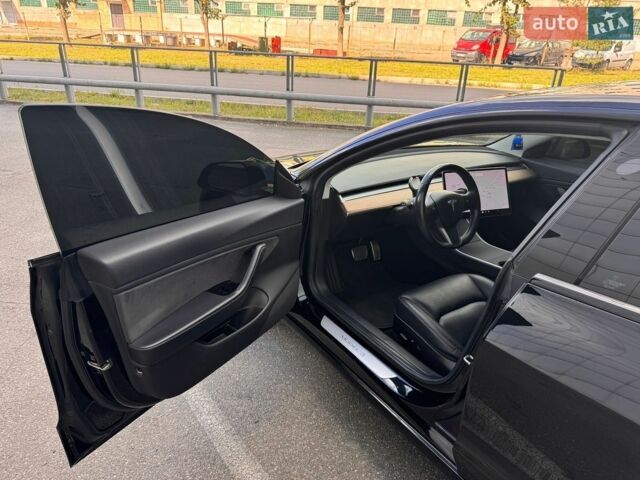 Черный Тесла Модель 3, объемом двигателя 0 л и пробегом 135 тыс. км за 17900 $, фото 13 на Automoto.ua